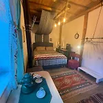 Saman Evim Ciftligi Sindirgi