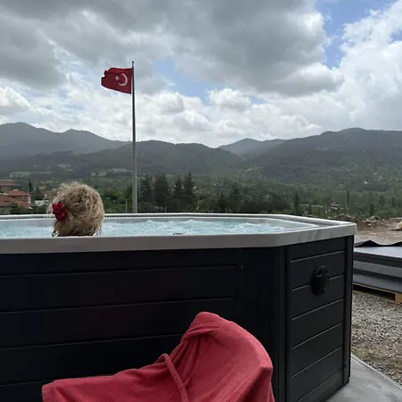 Δωμάτια σε οικογενειακή κατοικία Saman Evim Ciftligi Sindirgi