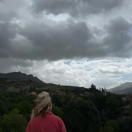 Saman Evim Ciftligi *