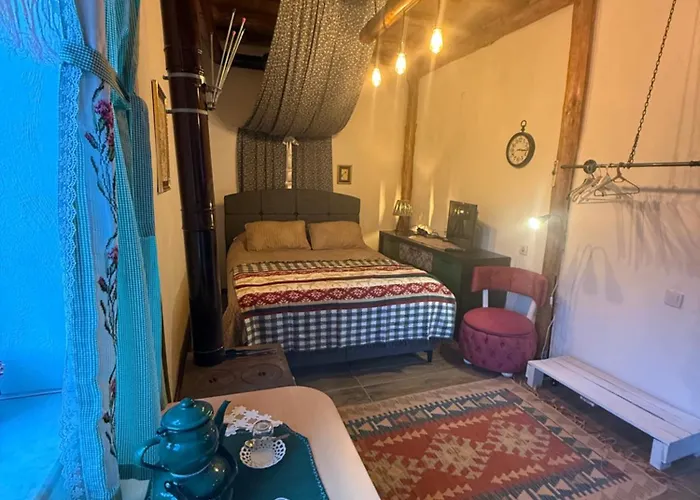 Saman Evim Ciftligi Sindirgi