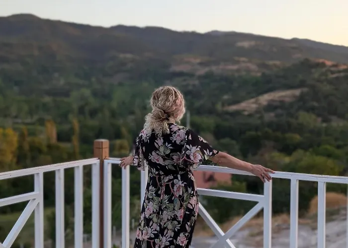 Saman Evim Ciftligi * Sindirgi